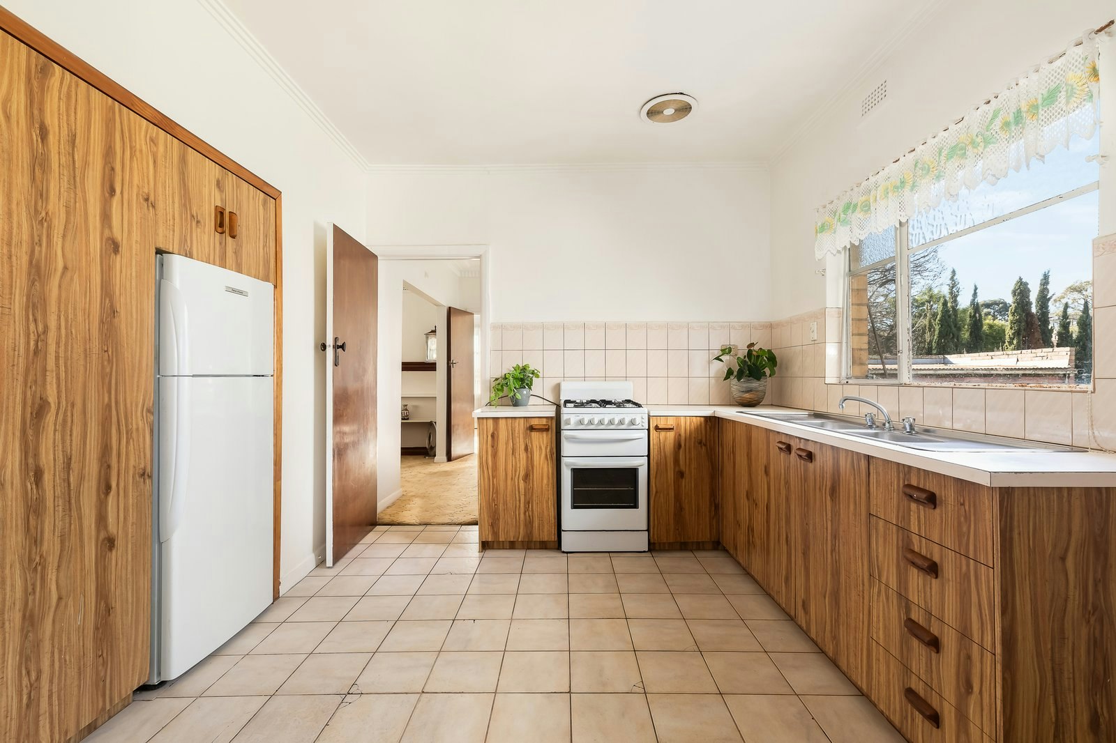 13 Bernborough Avenue, Balwyn, 3103