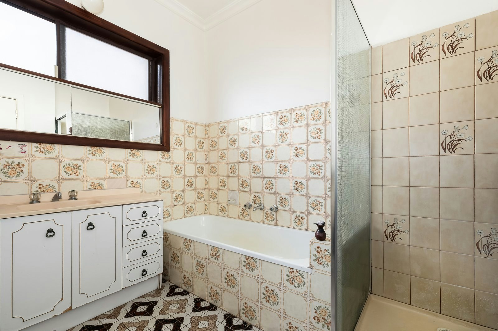 13 Bernborough Avenue, Balwyn, 3103