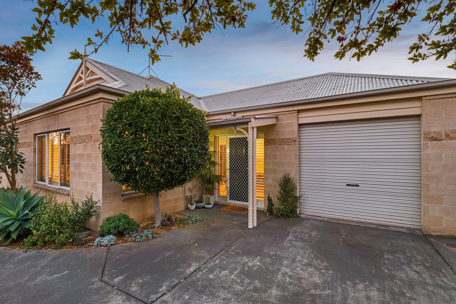 3/86 Herbert Street, Mornington, 3931