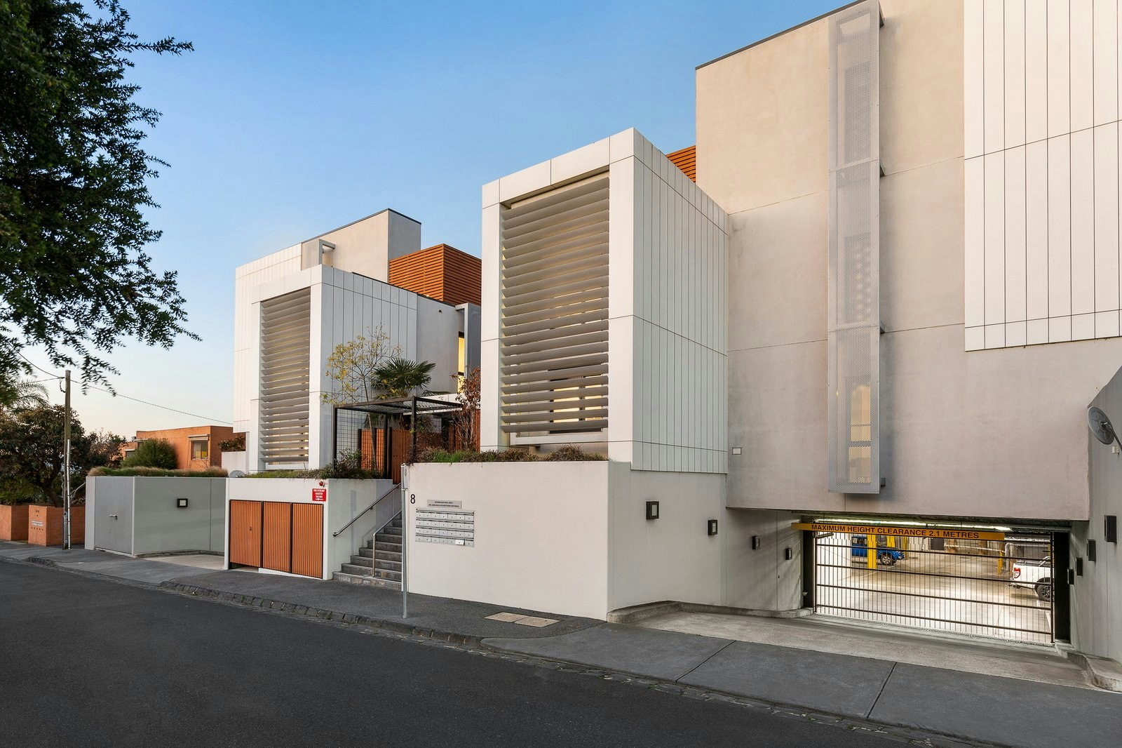 1/8 Cobden Street, Kew, 3101