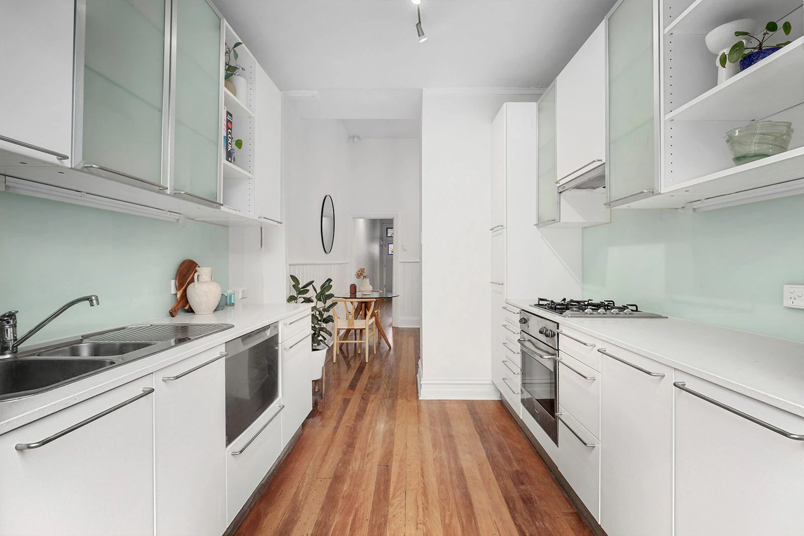 39 Carter Street, Albert Park, 3206
