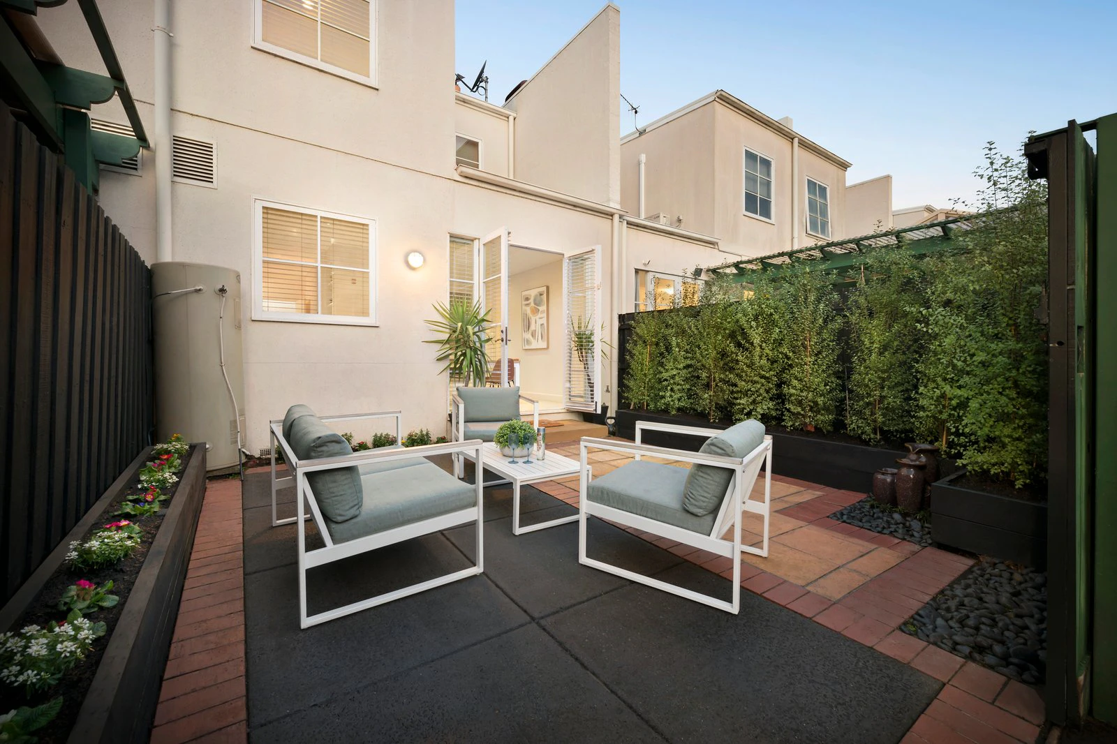 9 Cromwell Place, South Yarra, 3141