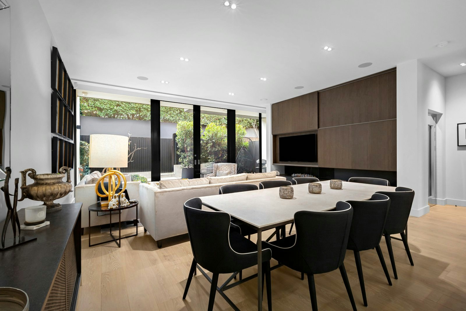 4/5 Rippon Grove, Brighton, 3186