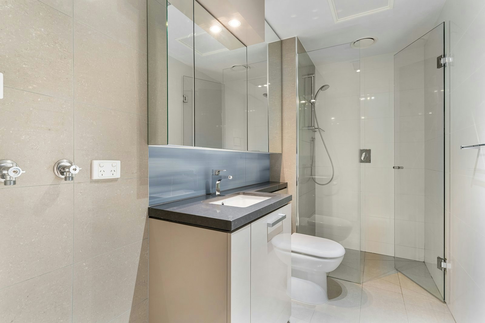 319/81 Riversdale Road, Hawthorn, 3122