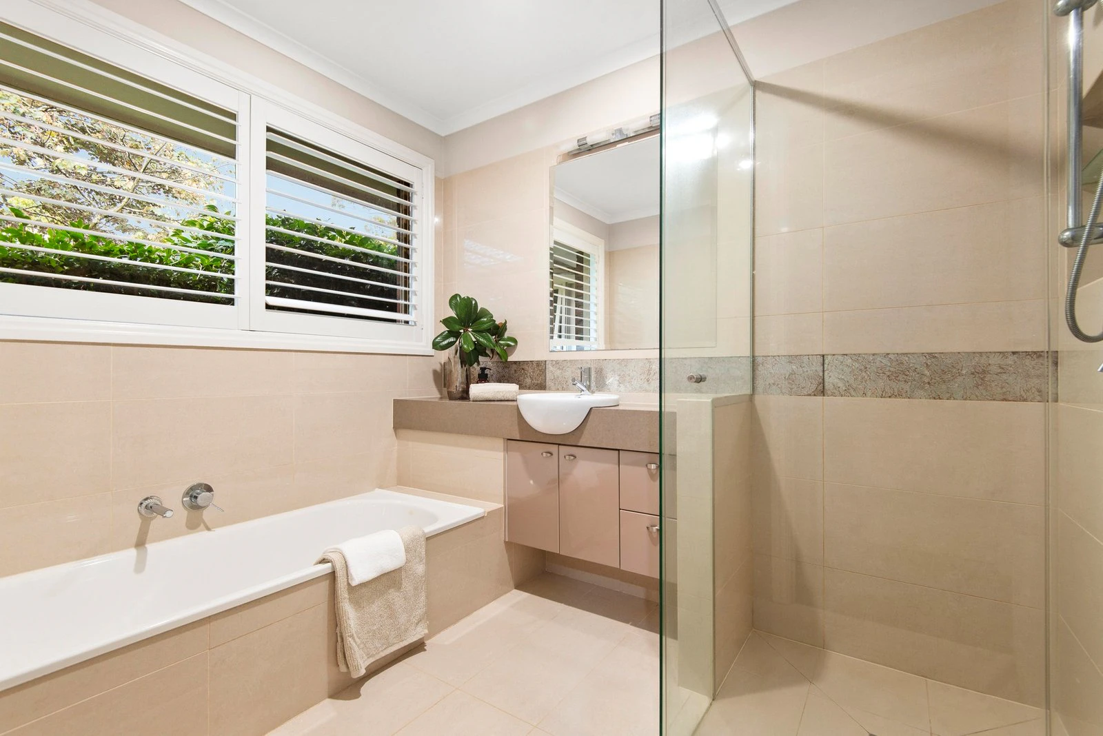 30-32 Hopetoun Road, Park Orchards, 3114