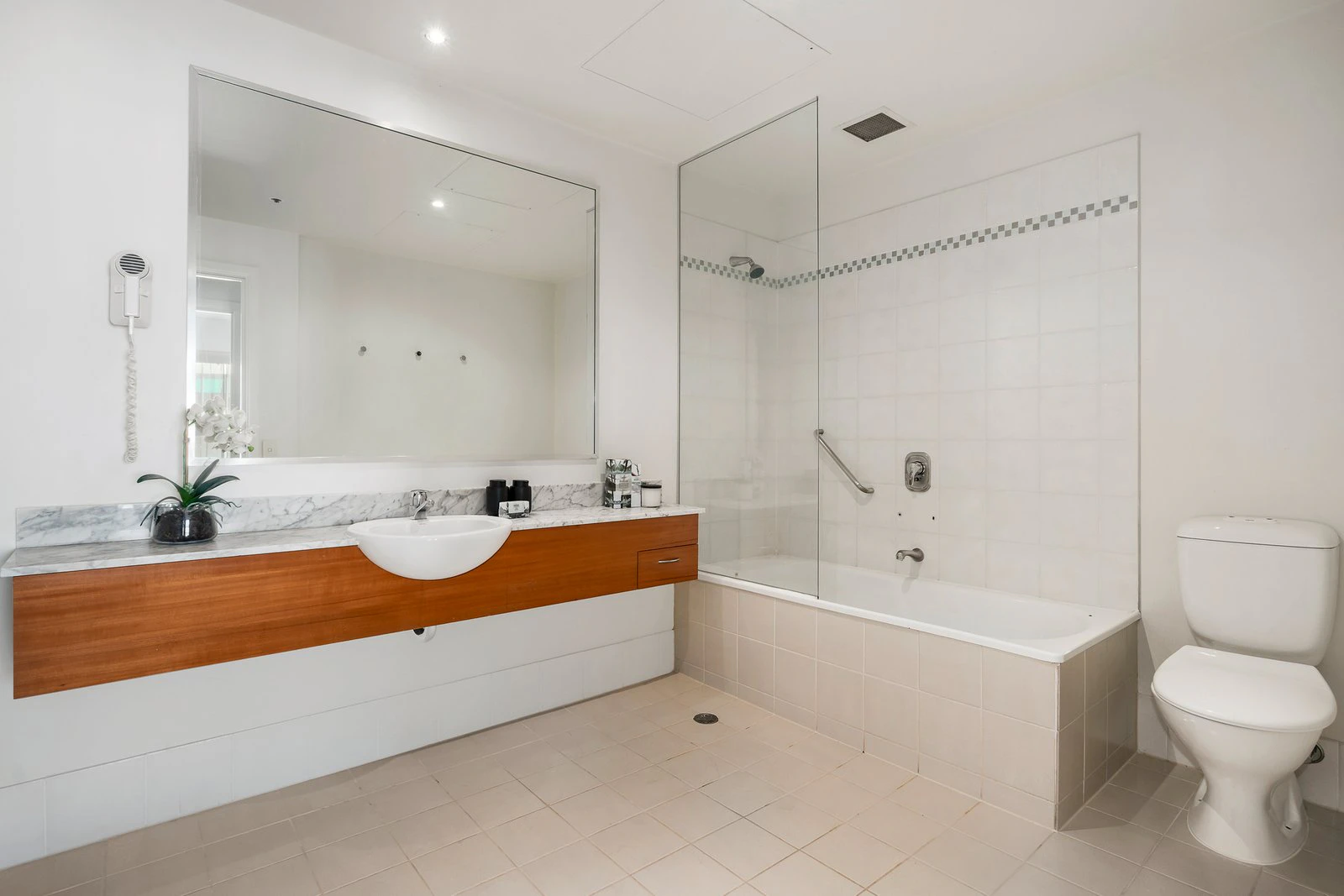 t607/348 St Kilda Road, Melbourne, 3004