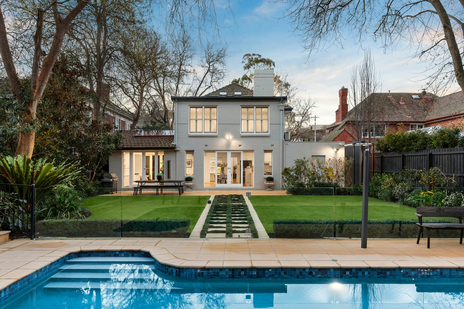 18 Robinson Street, Malvern, 3144