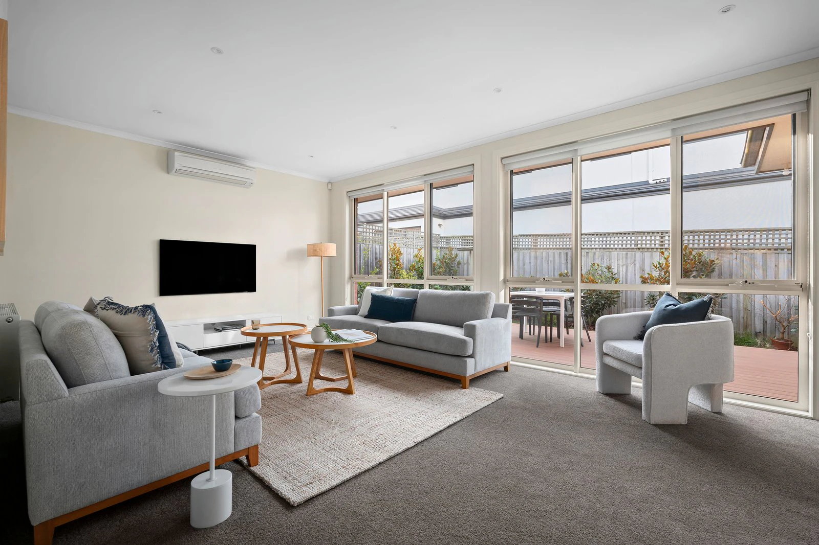 2/27 Orange Grove, Camberwell, 3124