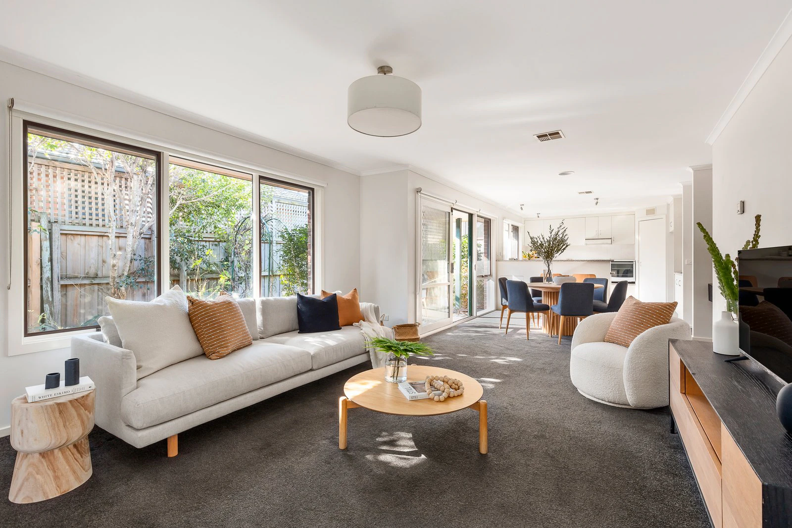 2/216A Wattle Valley Road, Camberwell, 3124