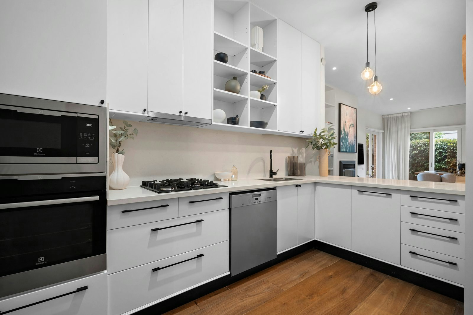 11/5 Woorigoleen Road, Toorak, 3142