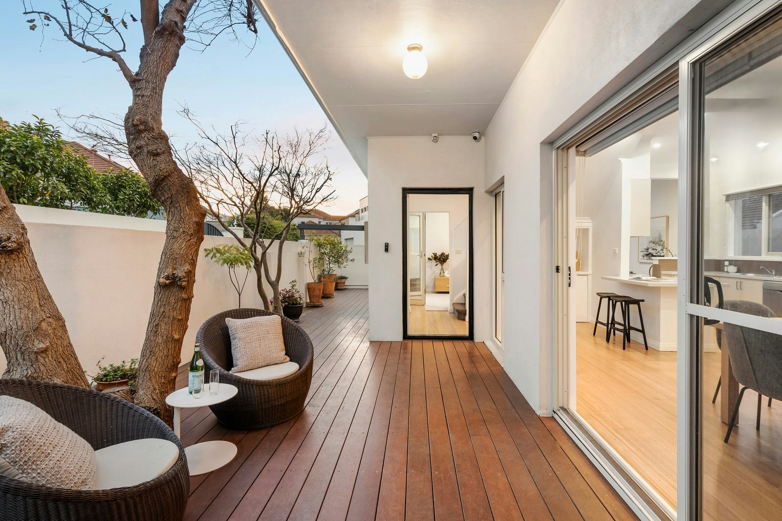 2 Little Swallow Street, Port Melbourne, 3207