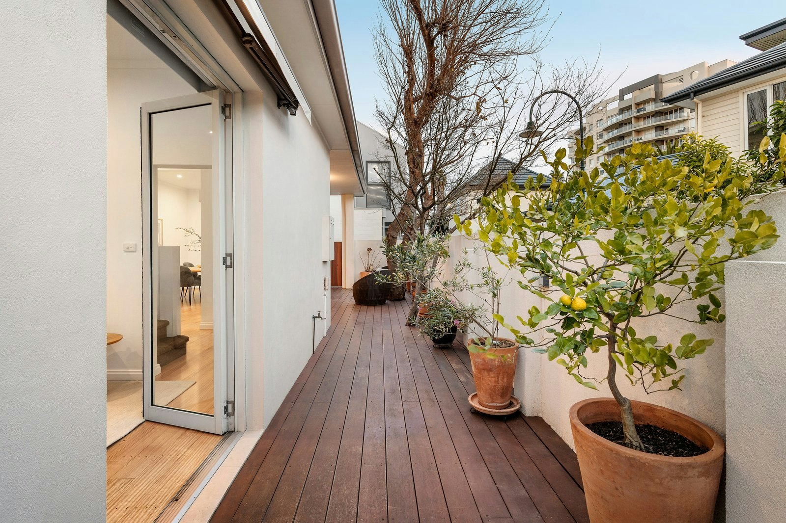 2 Little Swallow Street, Port Melbourne, 3207