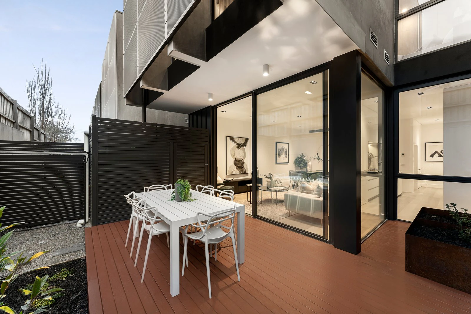 6/97 Rostrevor Parade, Mont Albert North, 3129