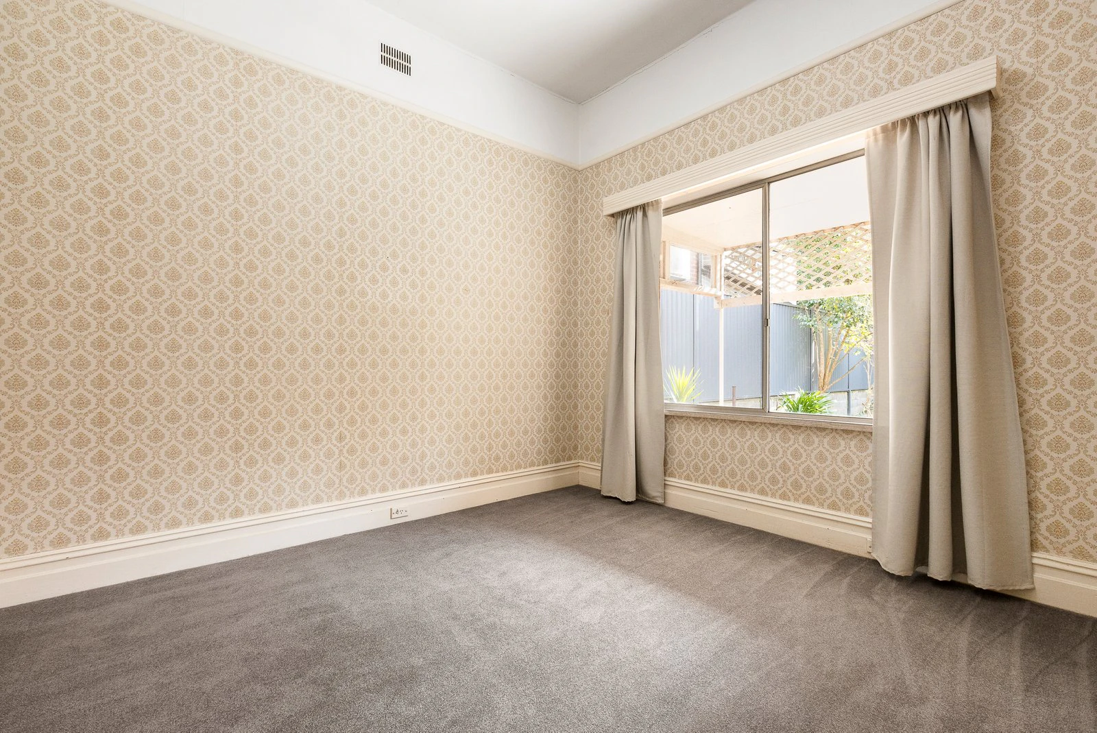 11 Warburton Road, Camberwell, 3124
