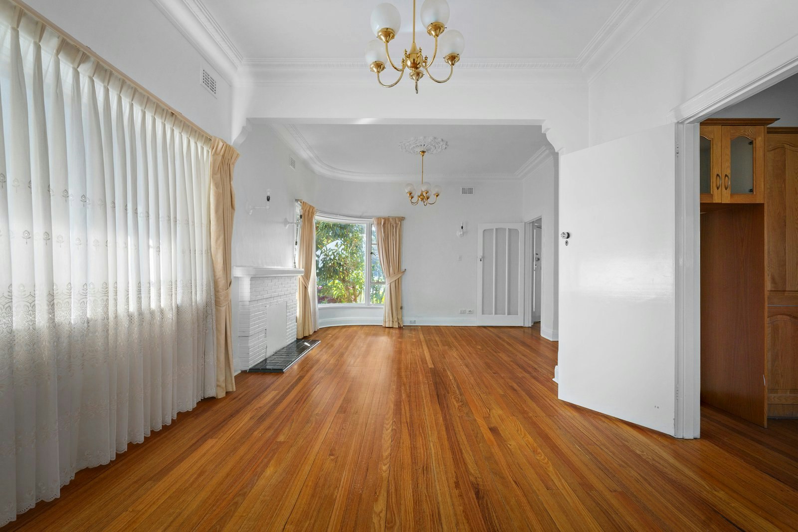 1316 Dandenong Road, Hughesdale, 3166