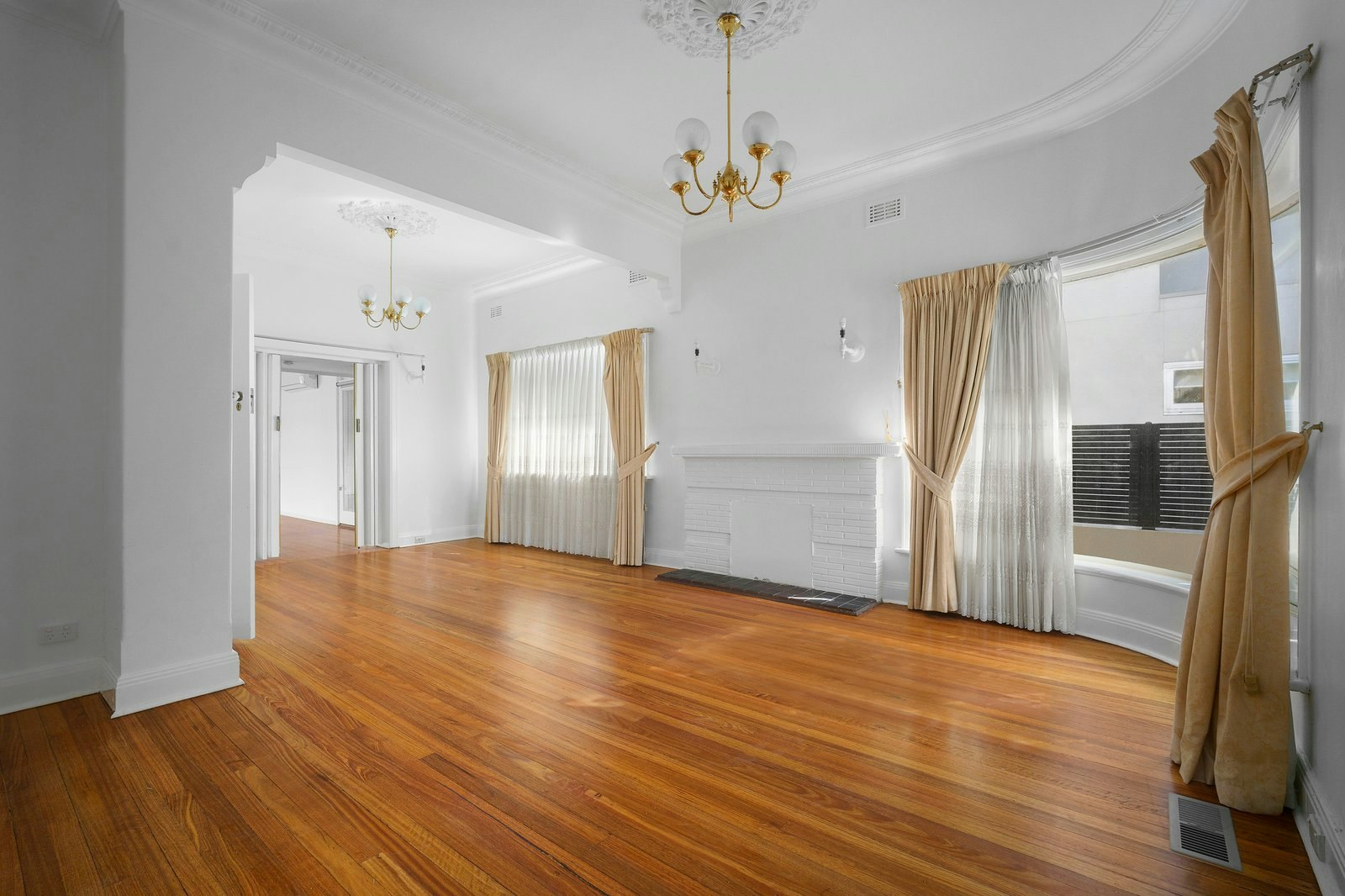 1316 Dandenong Road, Hughesdale, 3166