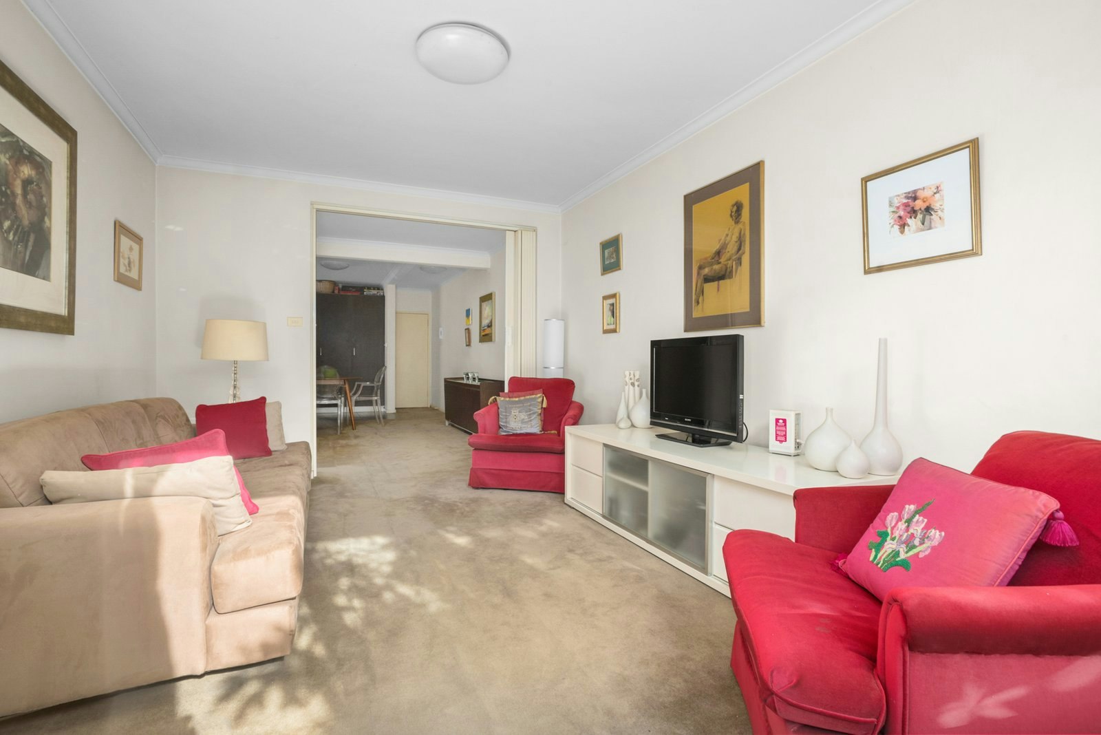 3/8 Commercial Road, Mentone, 3194