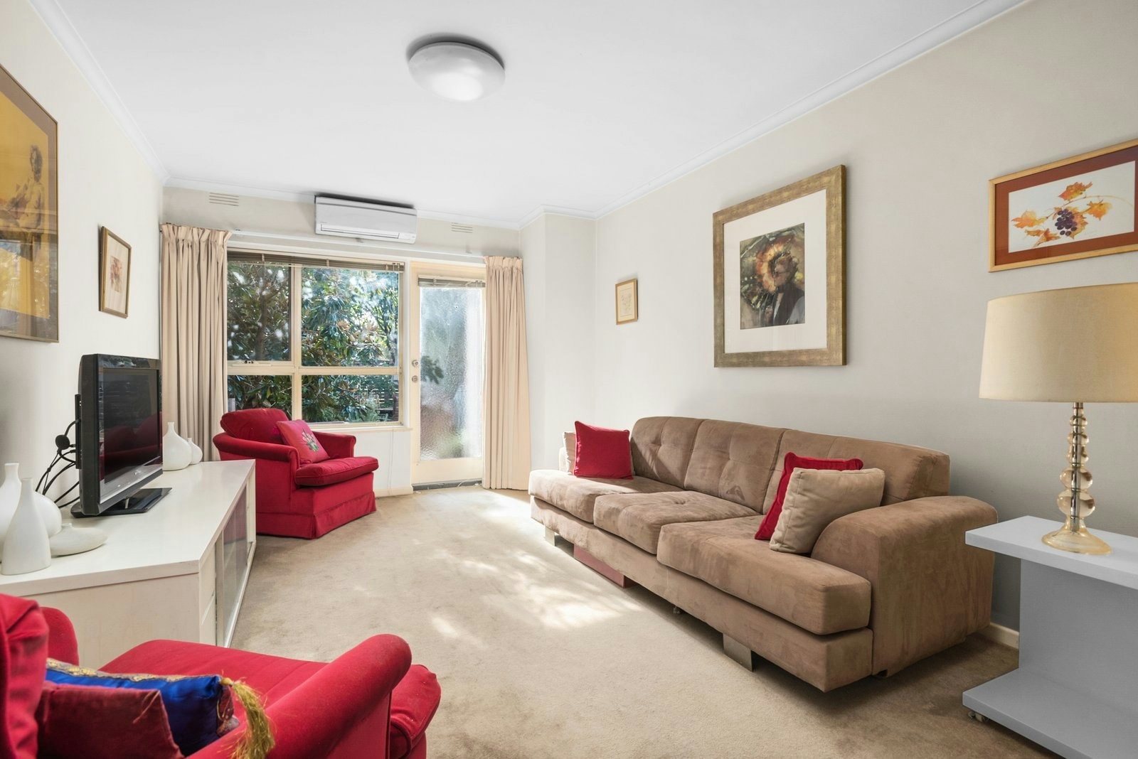 3/8 Commercial Road, Mentone, 3194