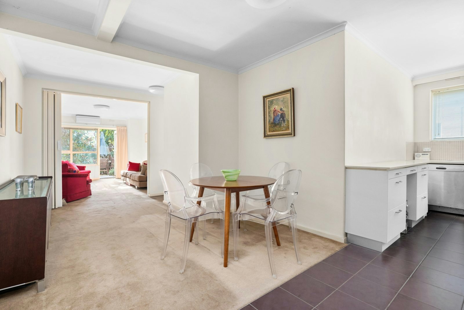 3/8 Commercial Road, Mentone, 3194