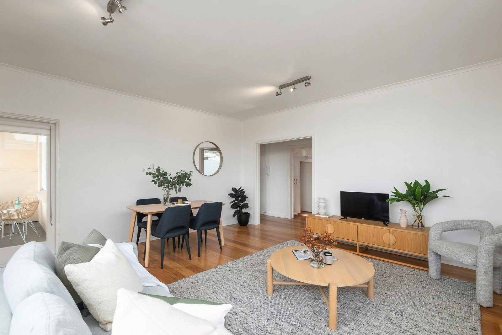 4/17 Young Street, Kew, 3101