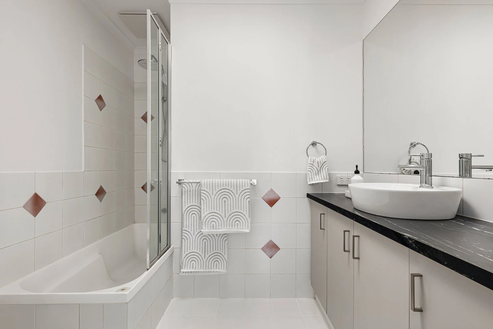 8/25 Malmsbury Street, Hawthorn, 3122