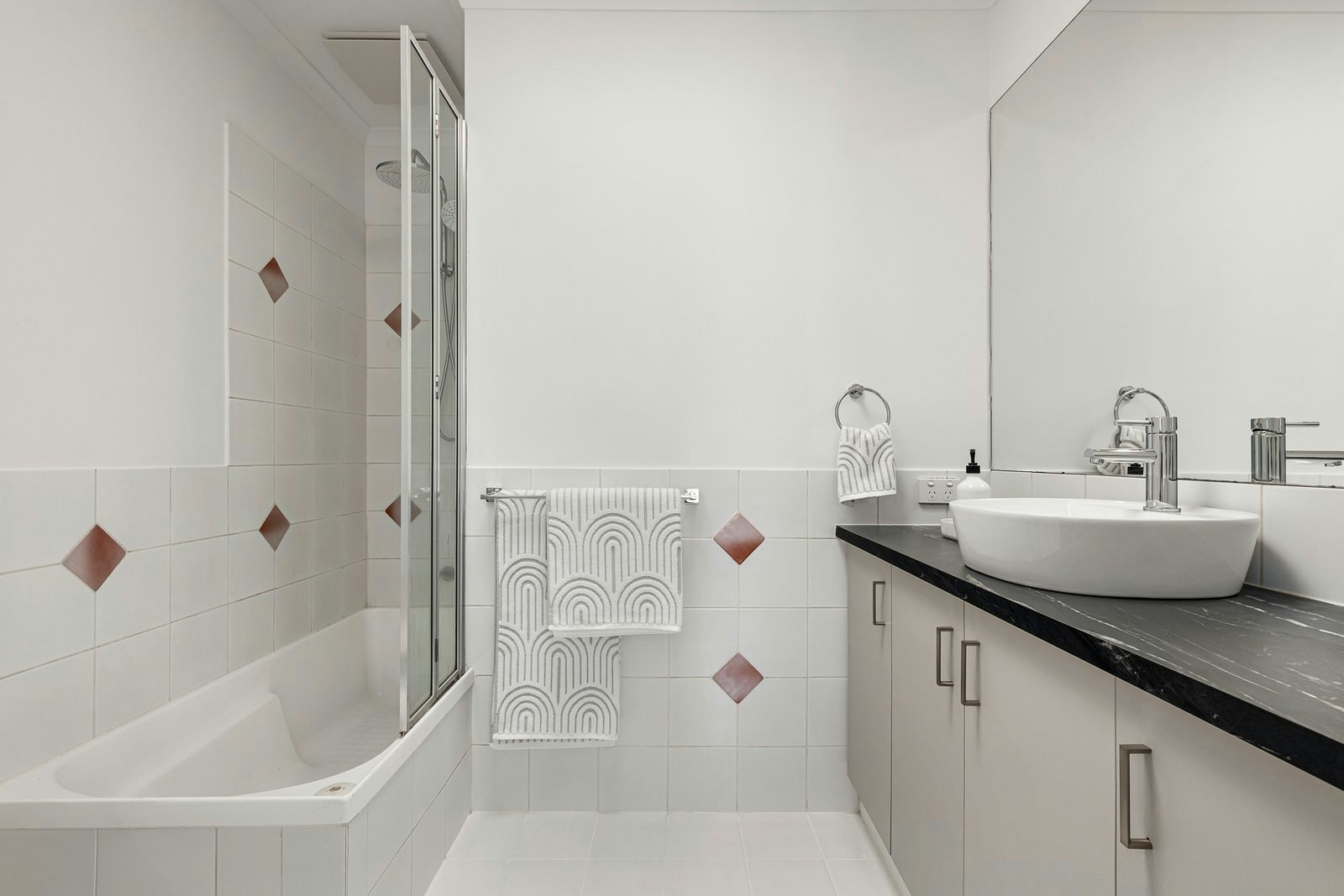 8/25 Malmsbury Street, Hawthorn, 3122