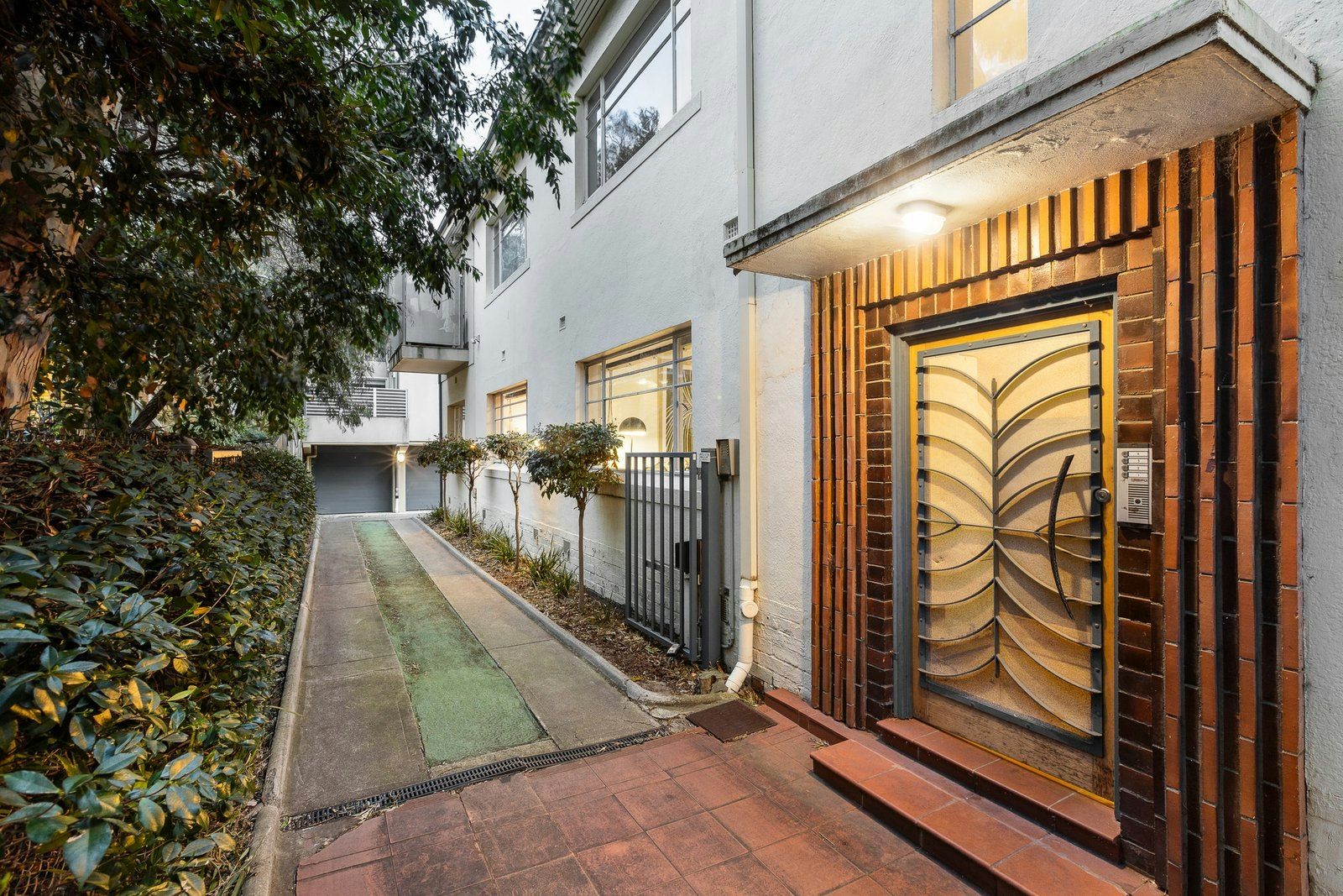 2/3 Bundalohn Court, St Kilda, 3182