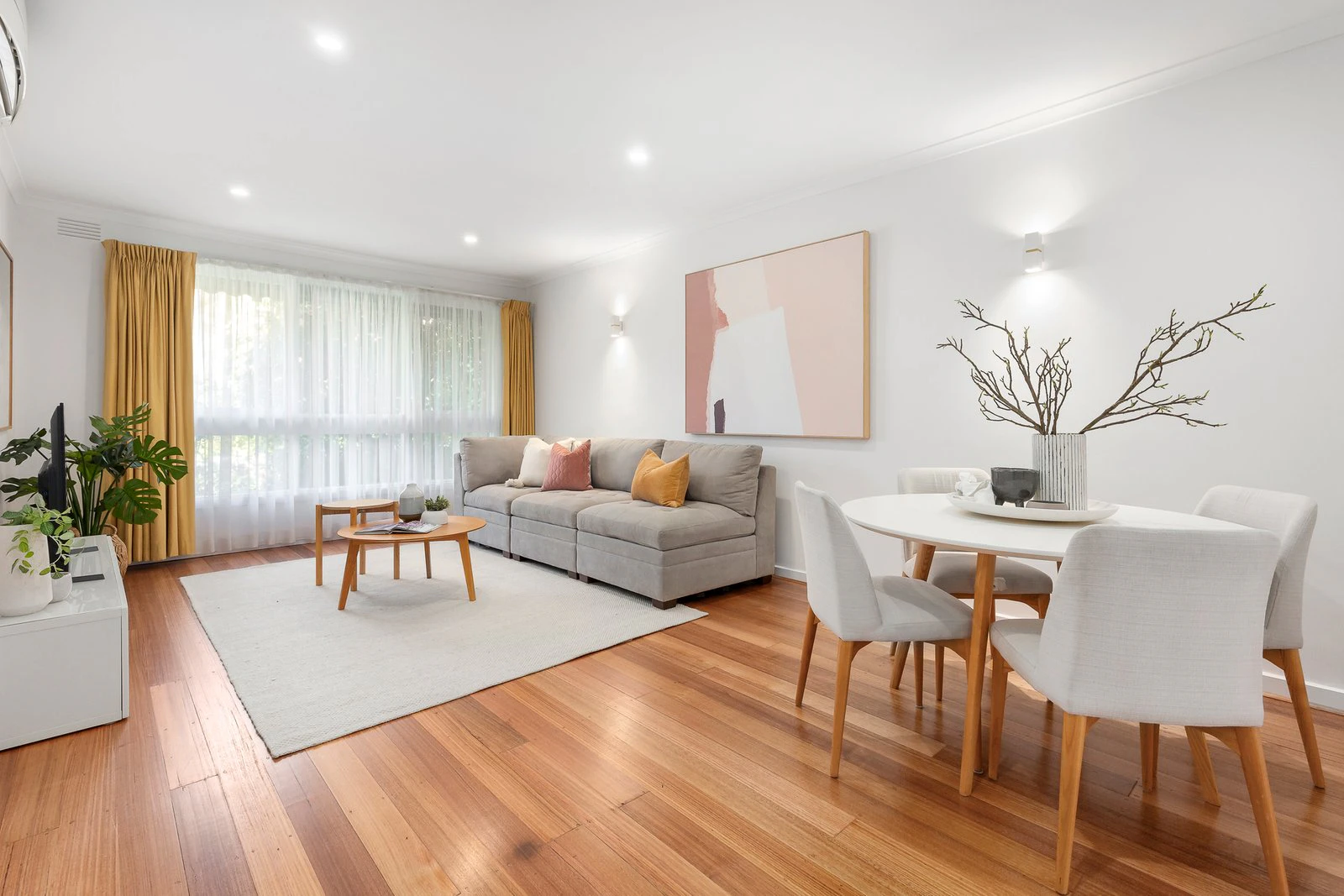 2/17 Regent Street, Camberwell, 3124