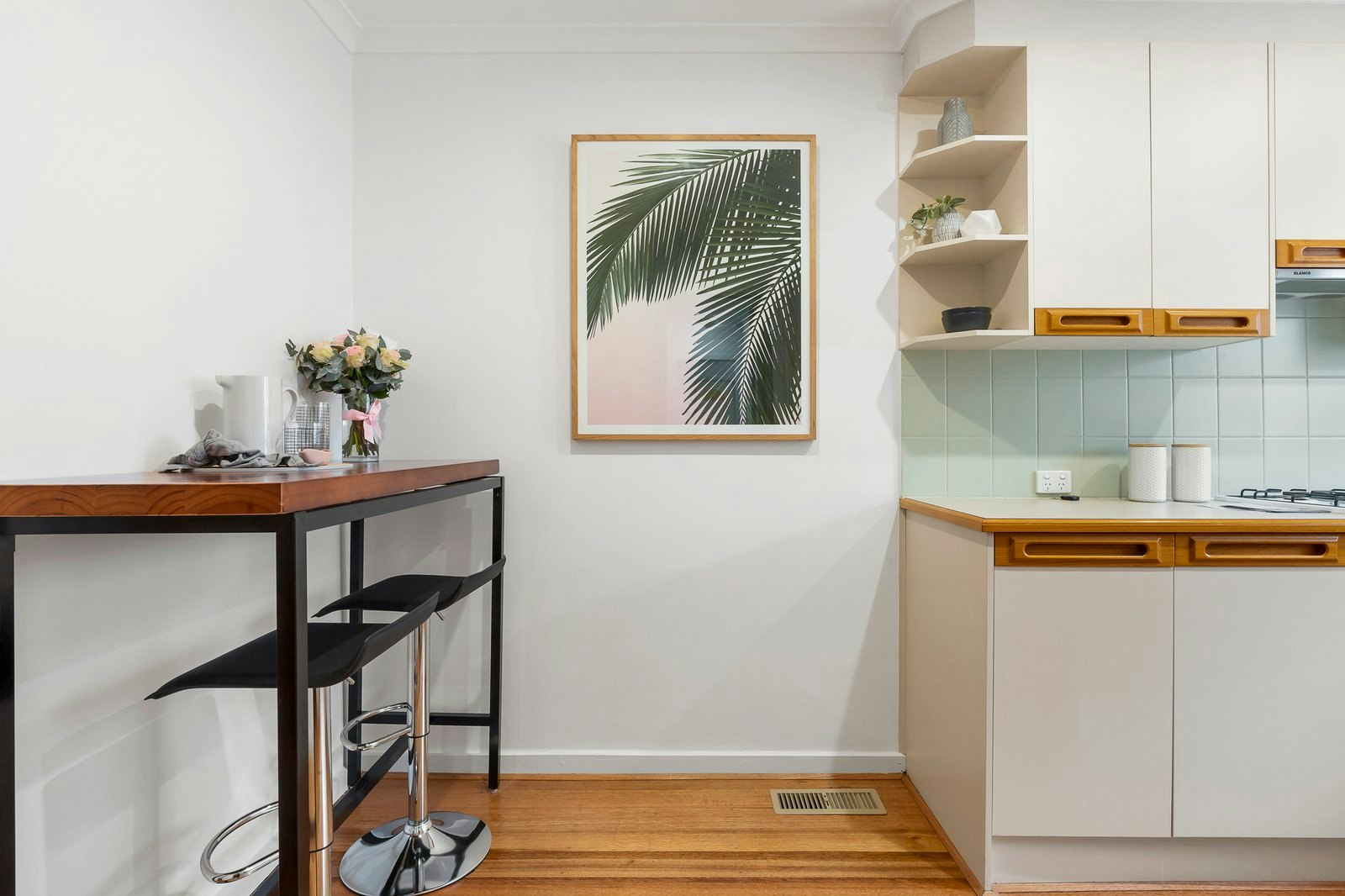 2/17 Regent Street, Camberwell, 3124