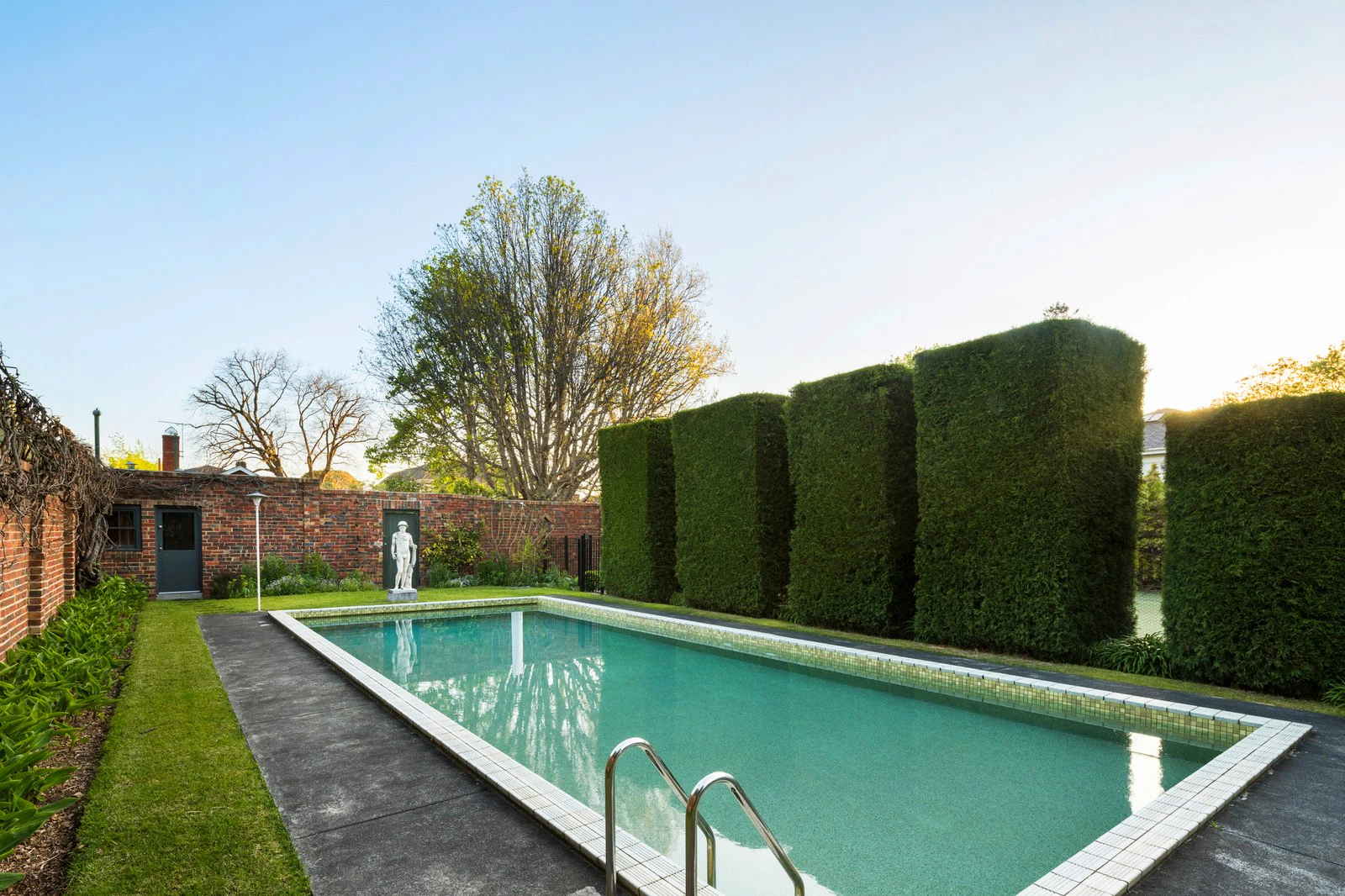 pool