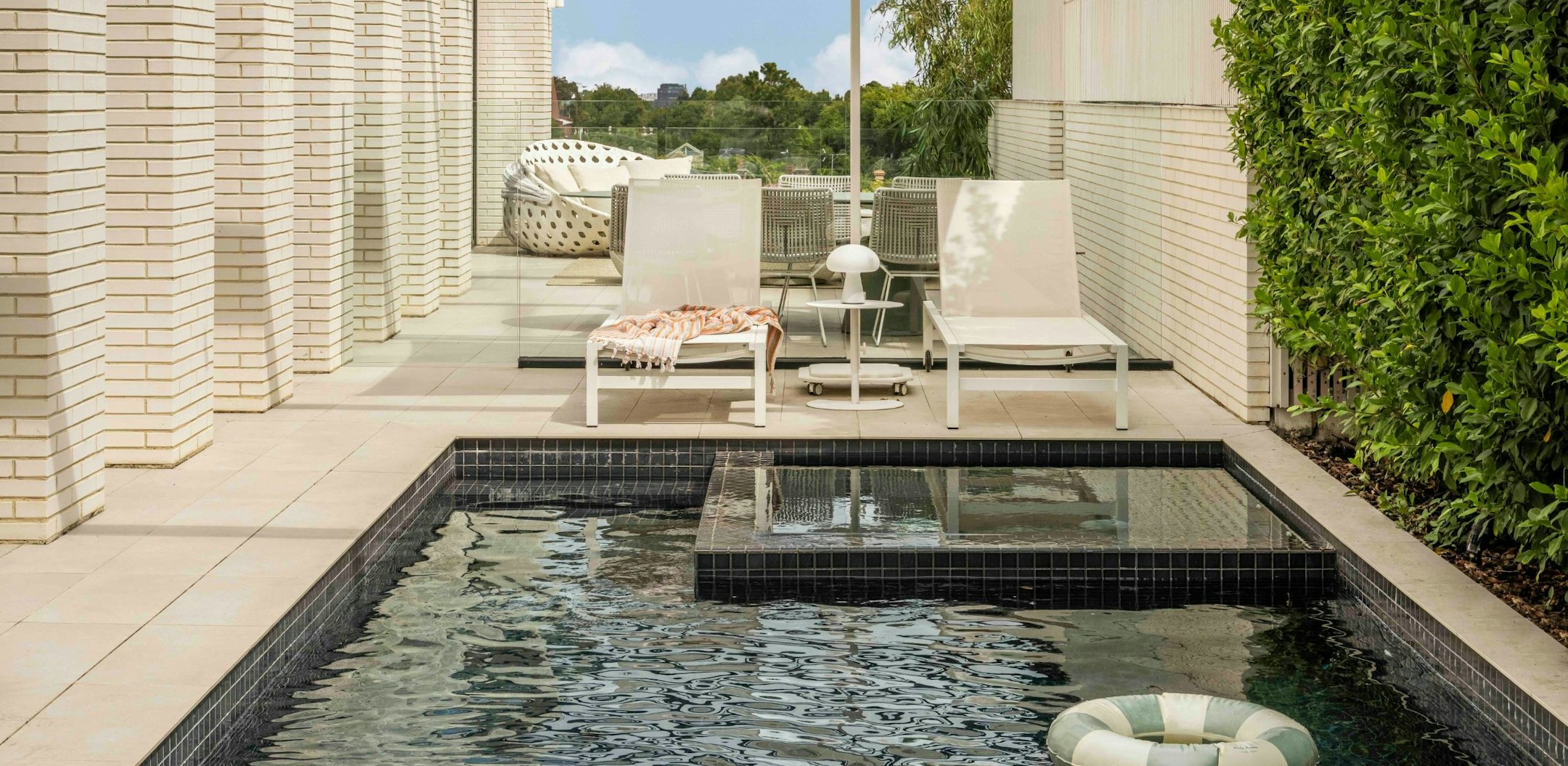 pool