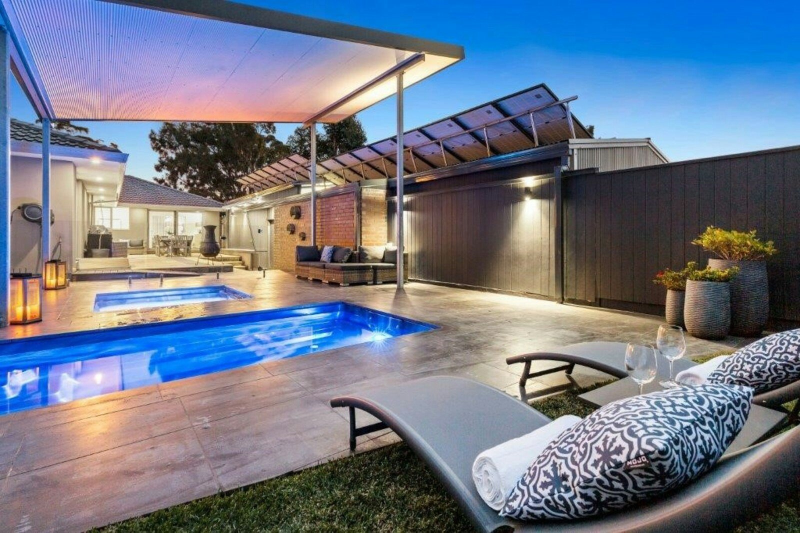 pool