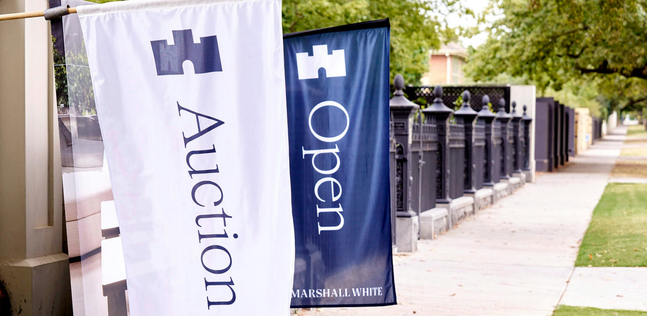 banner