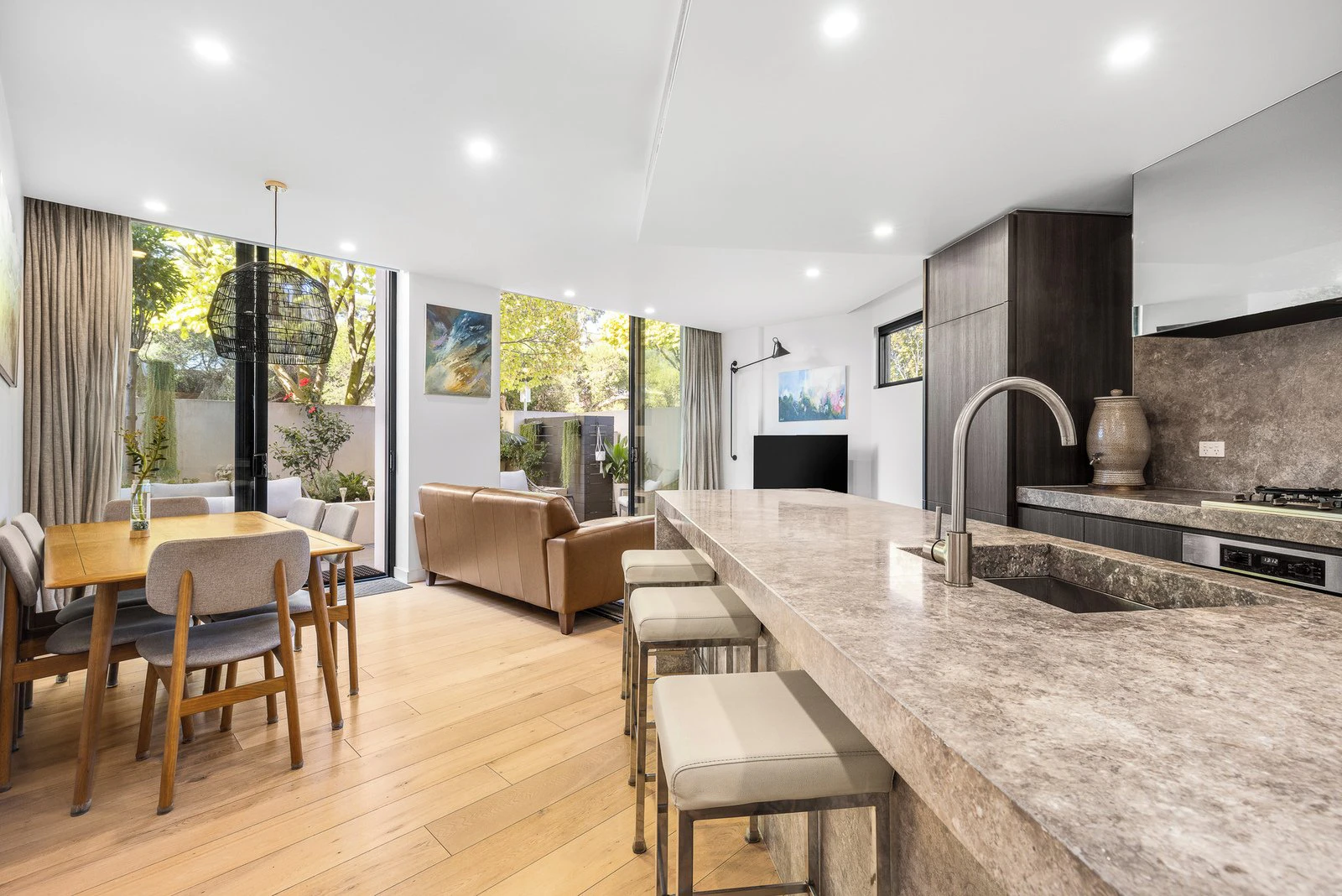 dining room