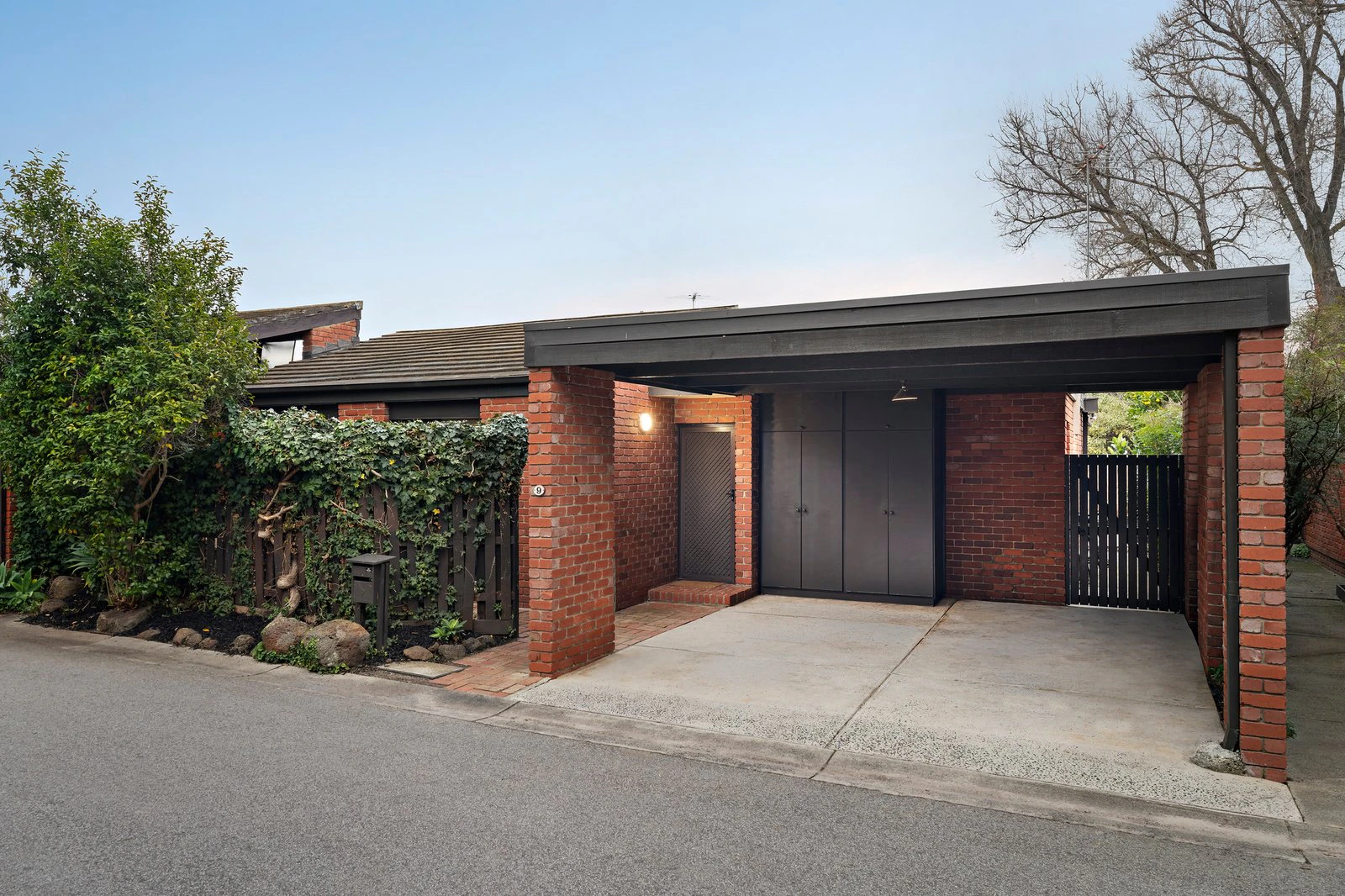 garage