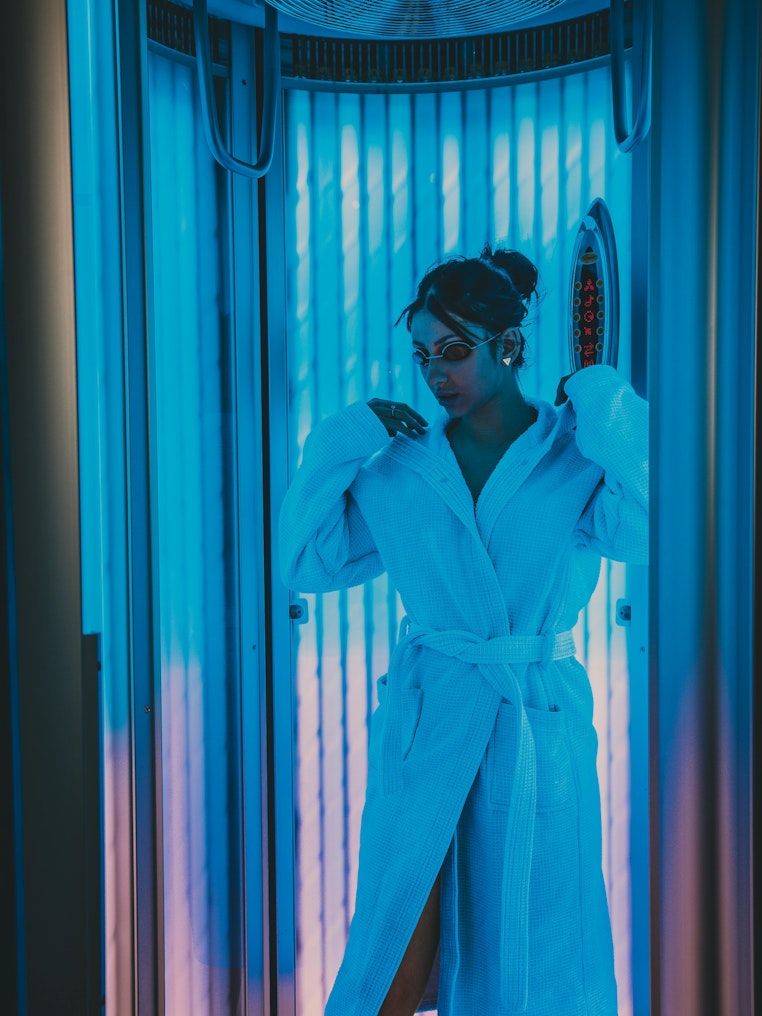 an image of Why teen girls tan: pressure, peers and TikTok article