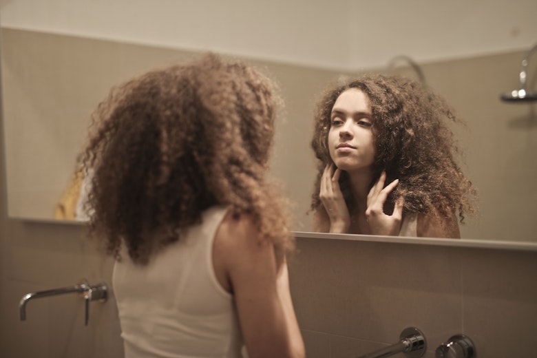 an image of My daughter's acne is affecting her confidence article
