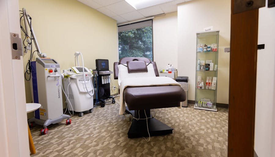 Patient room at Dr. Bolitho's
