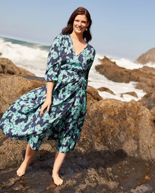 Ideias de looks para dar as boas-vindas ao lookiero do verão 2022