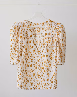 tendência de mangas bufantes