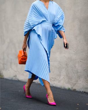 Look con abito midi da indossare a 30, 40, 50 e 60 anni