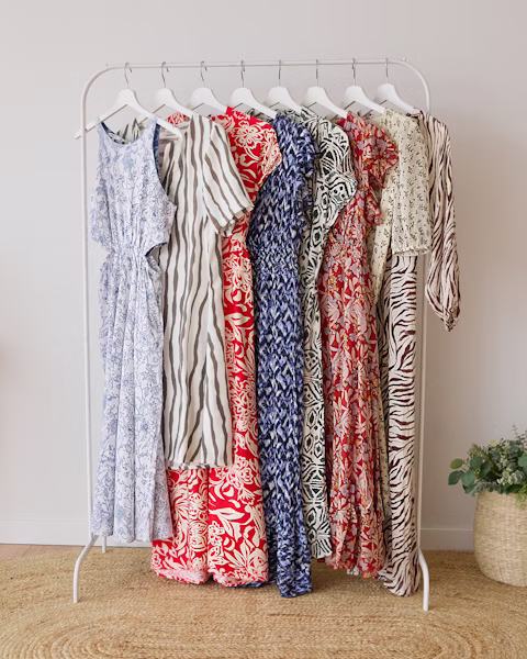 Lightweight summer dresses: style and freshness for hot days