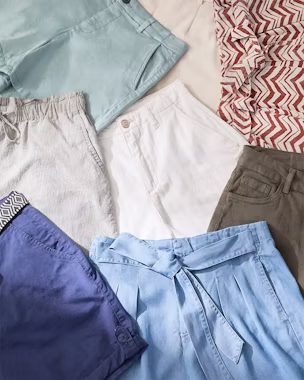 Various trousers in modern colours, patterns and cuts