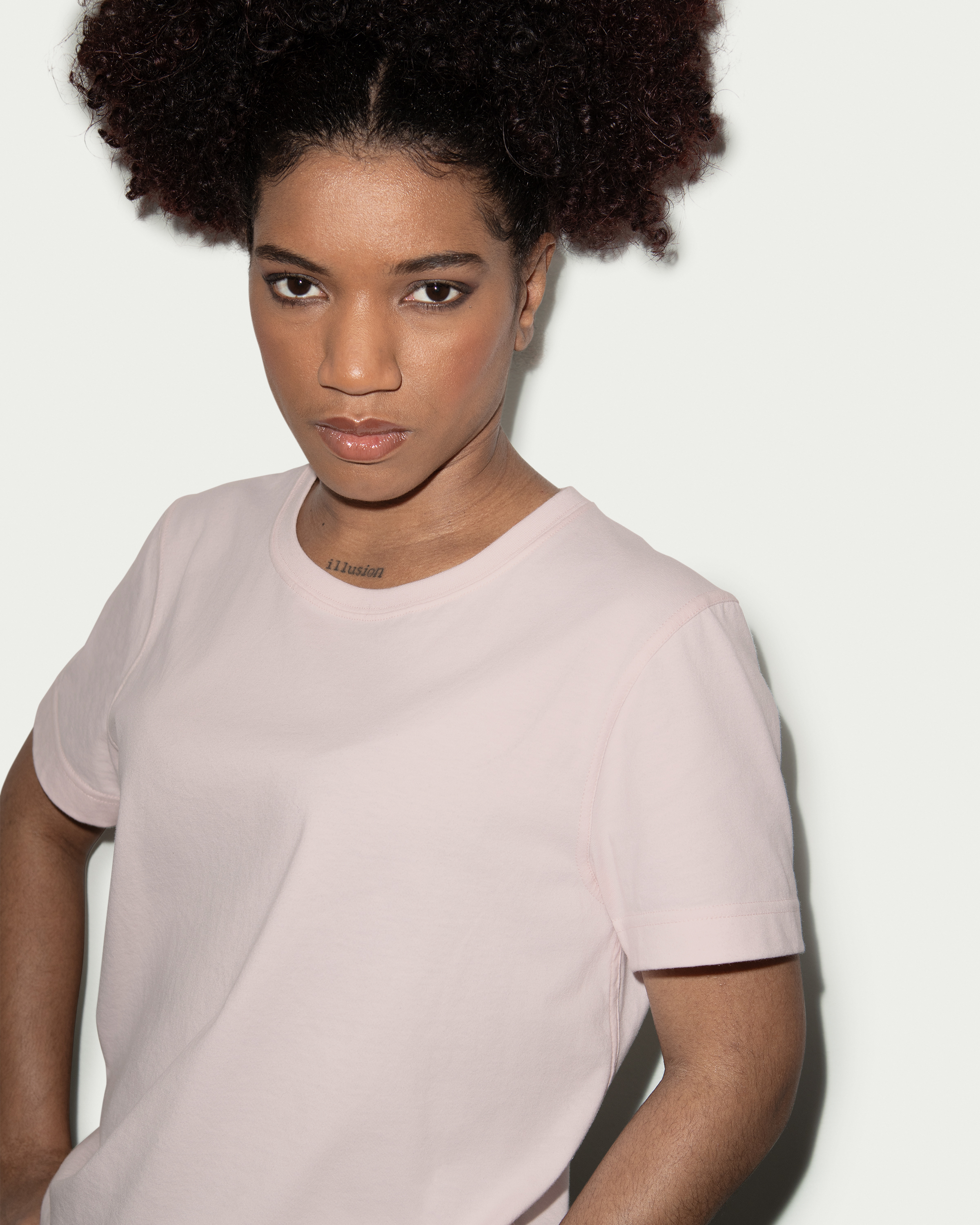 fitted_tshirt_front