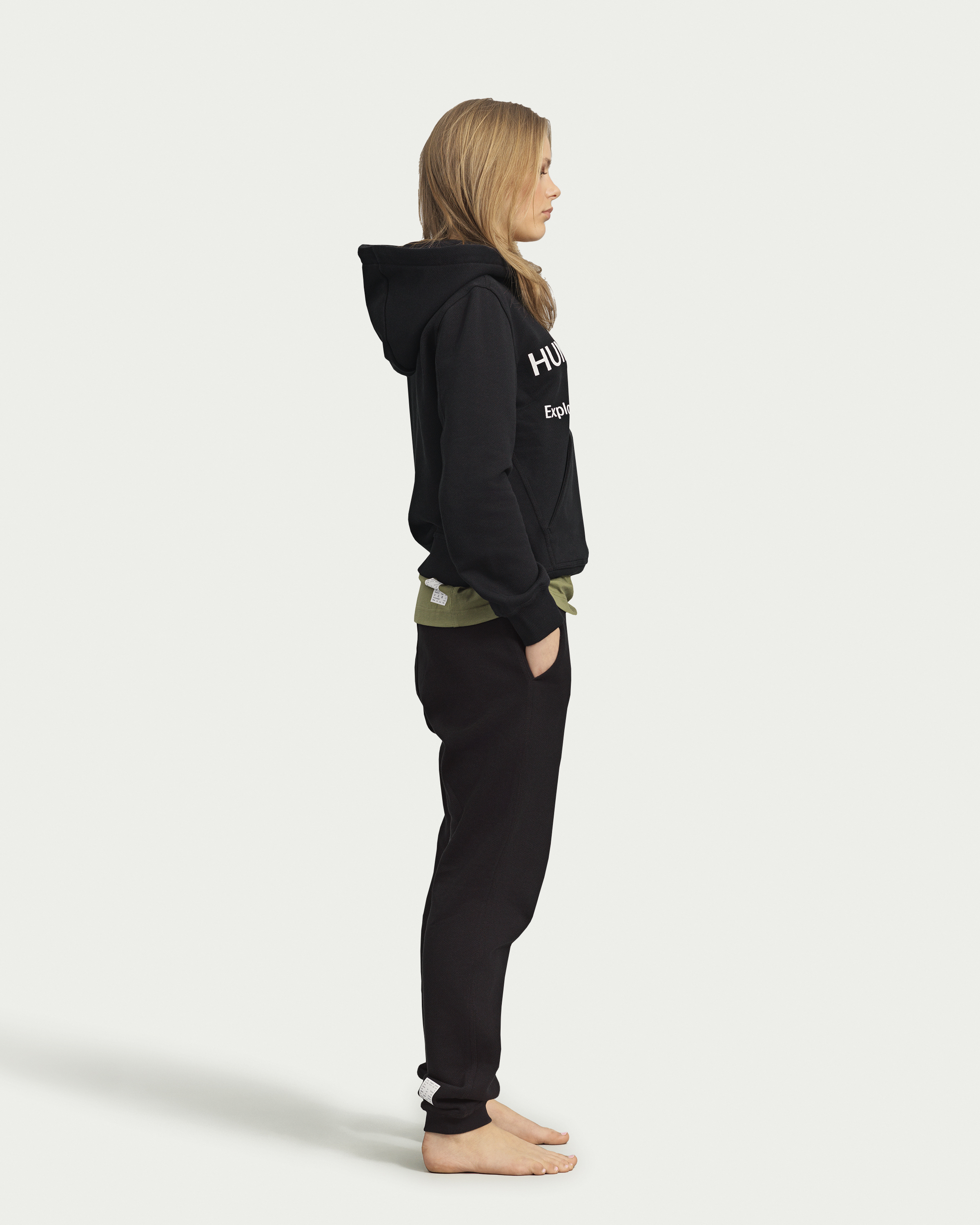 fitted_hoodie_outfit