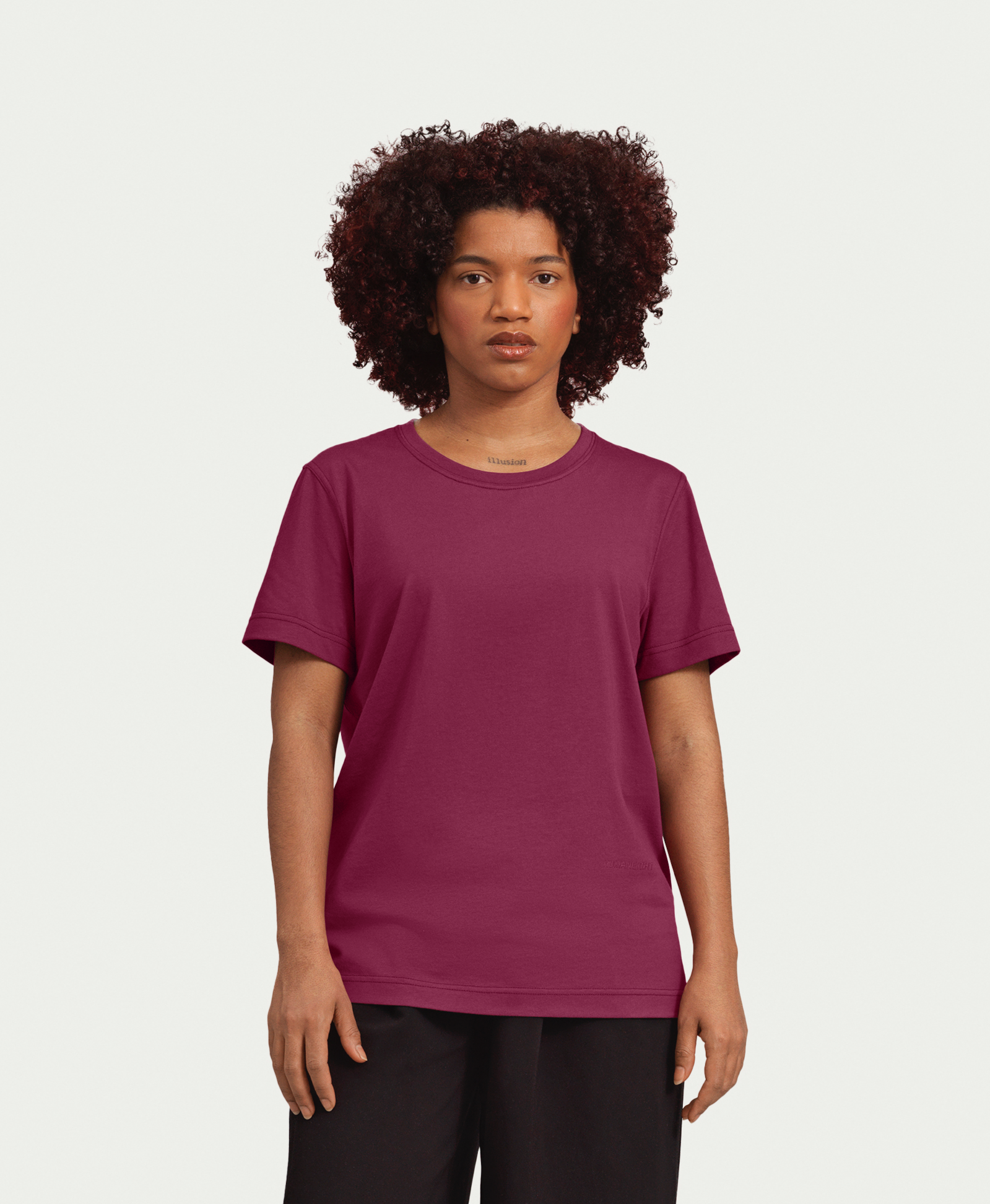 fitted_tshirt_front