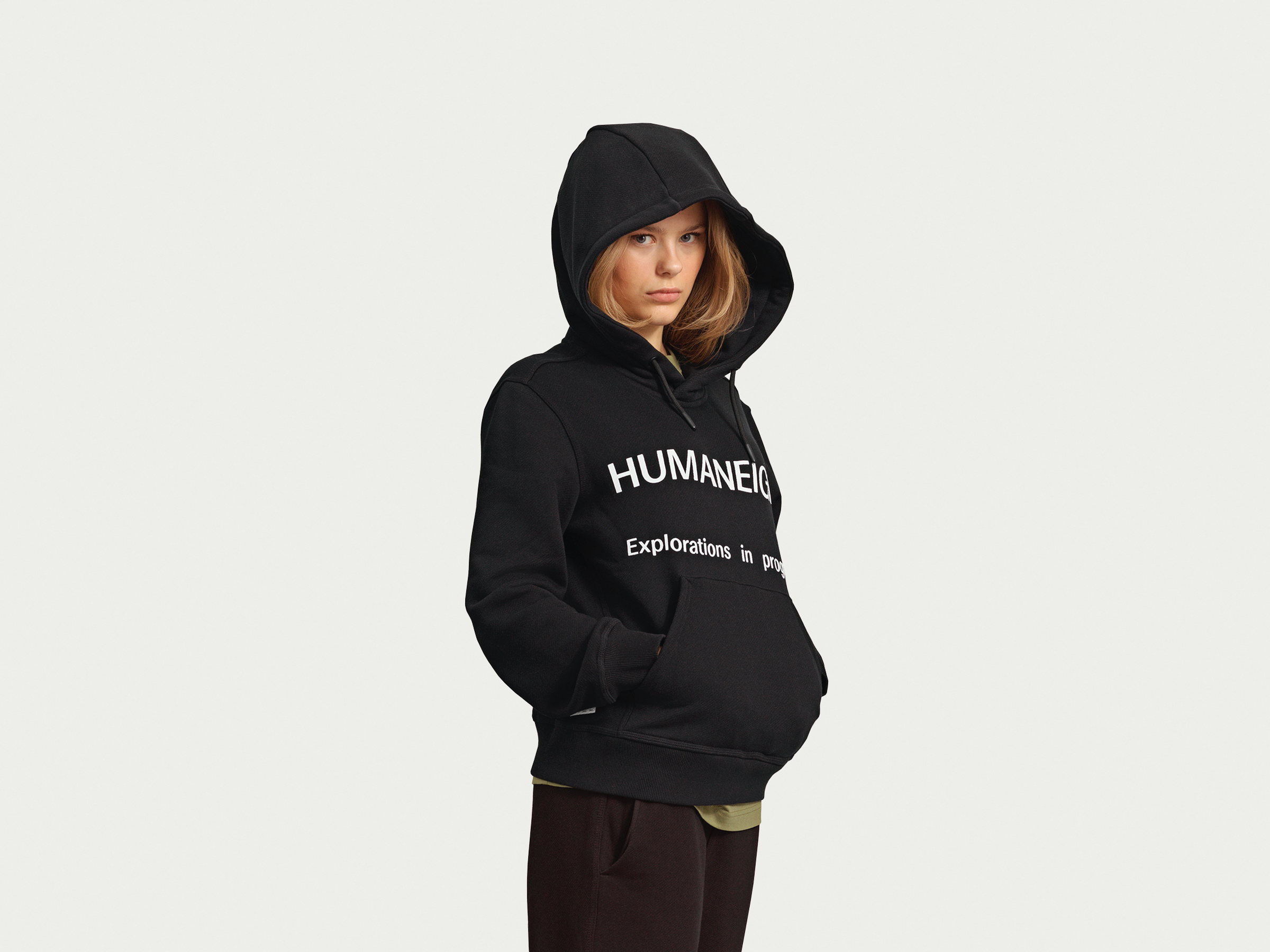 fitted_hoodie_details
