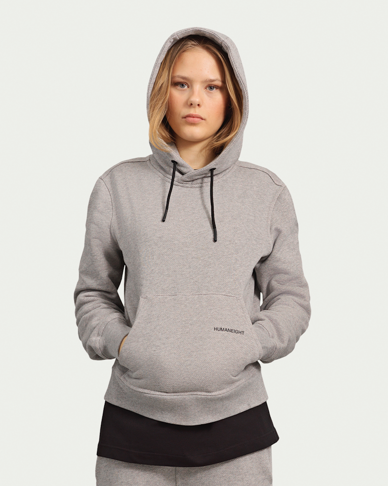 girl_in_grey_melange_hoodie_humaneight