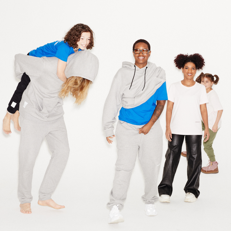 group_of_people_in_hoodies