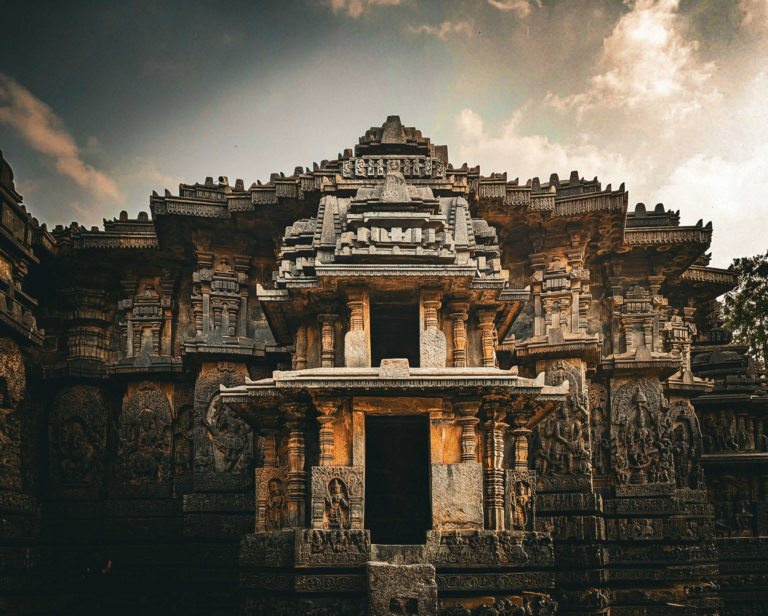 Belur & Halebeedu